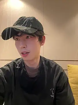 1a1a1alll online show from February 11, 2025, 2:24 pm