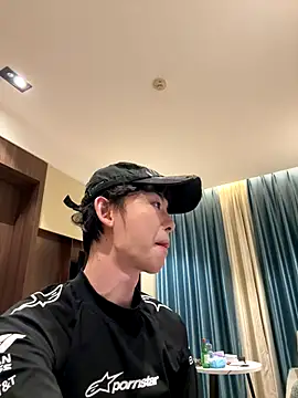 1a1a1alll online show from November 27, 2025, 3:14 pm