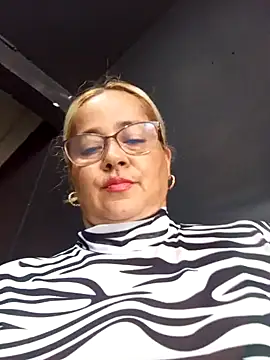 natally ross21 online show from January 4, 2025, 5:47 pm