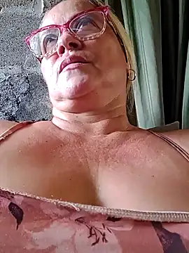 natally ross21 online show from February 19, 2025, 7:59 pm