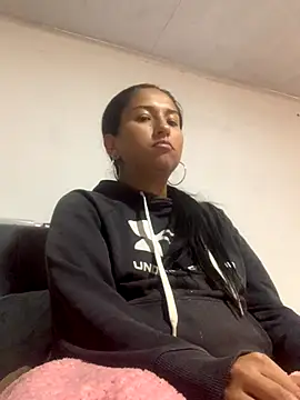 luna asss online show from October 20, 2025, 3:12 pm