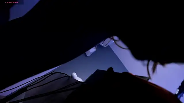 SamanthaKlein  online show from September 11, 2025, 3:39 am