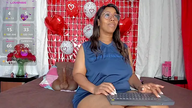 AmbarthSmiith2 online show from February 19, 2025, 6:54 pm