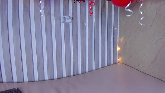 sabrinahimss online show from February 2, 2025, 3:43 am