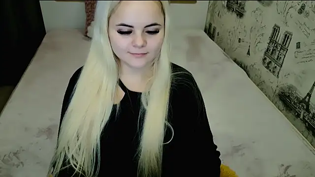 lovely-eyes online show from December 17, 2025, 8:48 pm