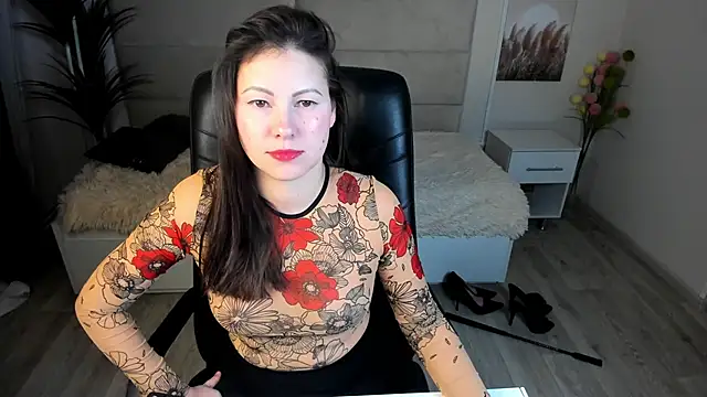 Dana  dom online show from February 7, 2025, 1:25 am