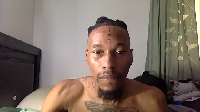 Snapshot of KingDerRico chatting on November 21, 2025, 1:43 pm KingDerRico online show from November 21, 2025, 1:43 pm