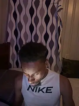 KingDerRico online show from May 5, 2026, 11:02 pm