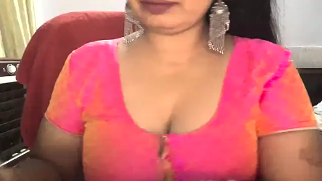 Snapshot of Gulaboo_bhabi chatting on April 28, 2026, 9:20 pm Gulaboo bhabi online show from April 28, 2026, 9:20 pm