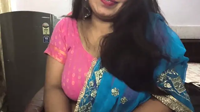 Snapshot of Gulaboo_bhabi chatting on June 11, 2026, 6:06 pm Gulaboo bhabi online show from June 11, 2026, 6:06 pm