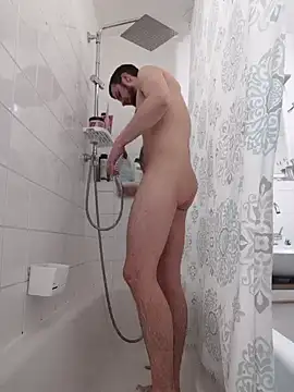 Chriso0007 online show from April 5, 2026, 8:33 am