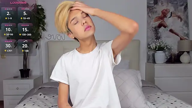 Felix Rey online show from March 20, 2025, 7:35 pm