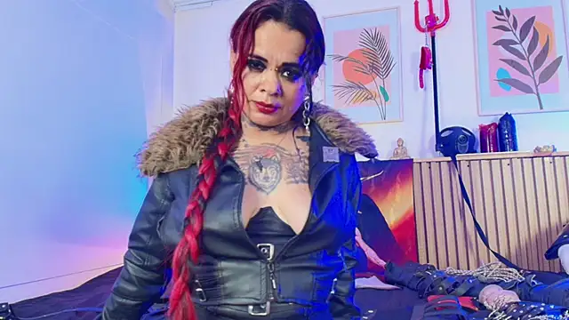 MorganaCrowley online show from March 9, 2025, 4:22 pm