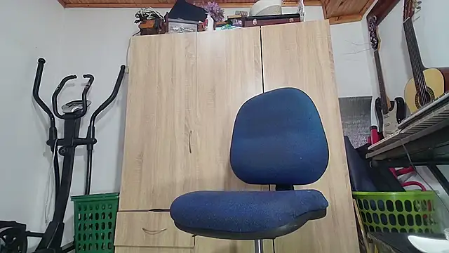 RustyGray online show from November 13, 2025, 3:55 pm