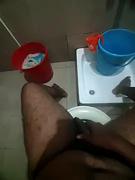 Snapshot of sexymallusexymale chatting on December 13, 2024, 1:15 am sexymallusexymale online show from December 13, 2024, 1:15 am