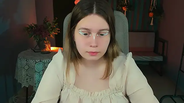 FioraMarmoris online show from February 11, 2025, 4:13 pm