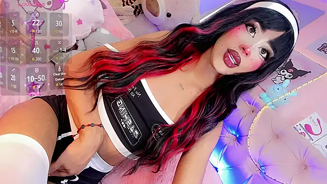 Cute Roxxy online show from July 21, 2026, 5:48 pm