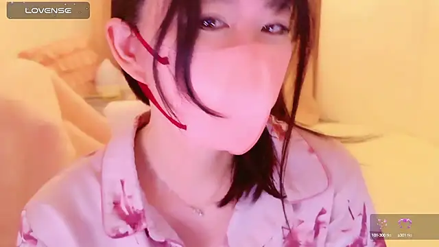 maii- online show from February 27, 2025, 12:56 pm