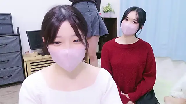 HaruruHappy online show from March 13, 2025, 2:44 pm