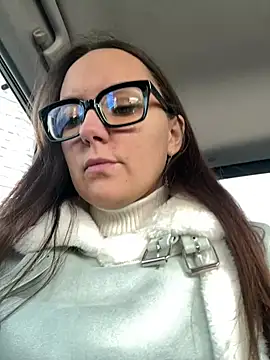 NarcissaHot online show from April 18, 2026, 2:04 am