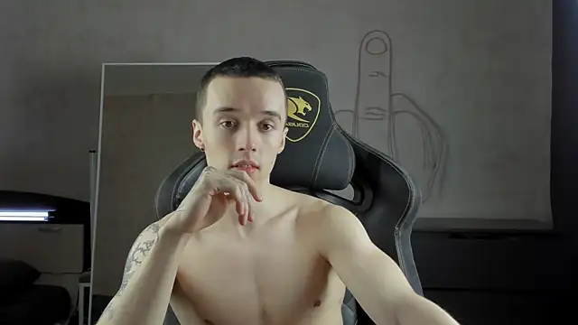 MasonWarholl online show from January 6, 2025, 4:26 am