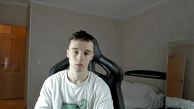 MasonWarholl online show from March 1, 2025, 1:40 pm