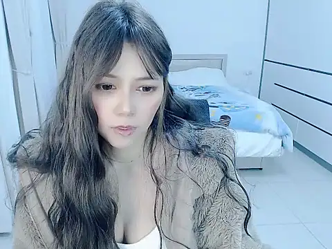 miyababytw online show from March 10, 2026, 5:56 am