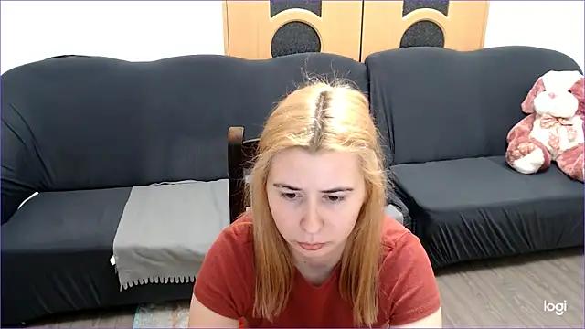 VioletaFlower7 online show from February 15, 2025, 9:26 pm