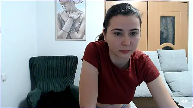 VioletaFlower7 online show from December 1, 2025, 4:23 pm