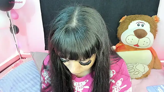 zoesullivan online show from December 18, 2024, 1:02 pm