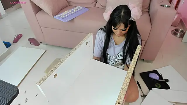 zoesullivan online show from January 7, 2025, 1:14 pm