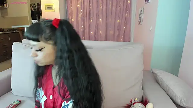 zoesullivan online show from January 18, 2025, 9:34 am