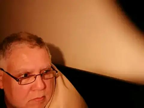 100Tauros online show from March 4, 2025, 7:22 pm