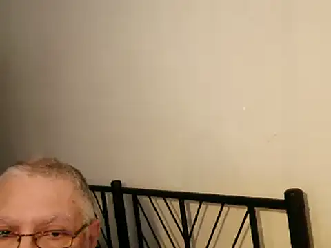 100Tauros online show from September 16, 2025, 10:38 am