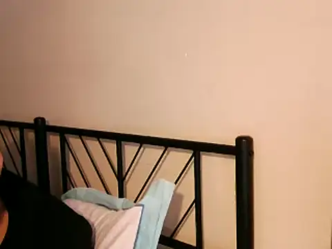 100Tauros online show from October 3, 2025, 9:06 am