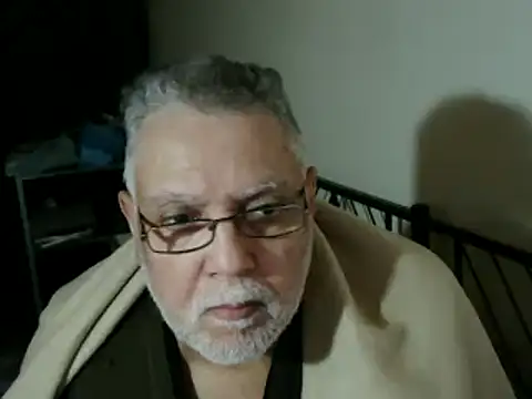 100Tauros online show from November 18, 2025, 4:44 pm