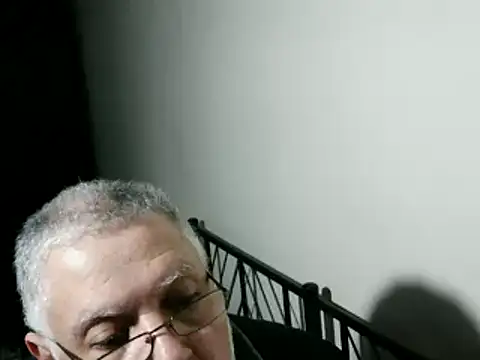 100Tauros online show from February 11, 2026, 10:59 pm