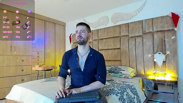 petterwilly1 online show from December 9, 2024, 2:06 pm