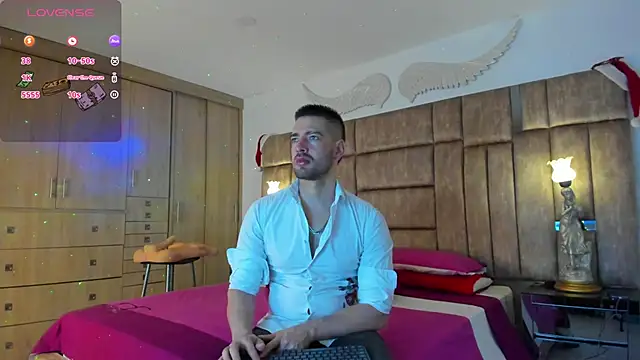 petterwilly1 online show from December 16, 2024, 1:11 pm