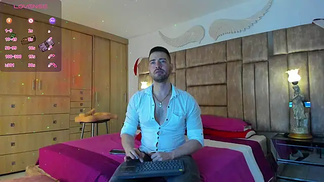 petterwilly1 online show from December 20, 2024, 4:14 pm