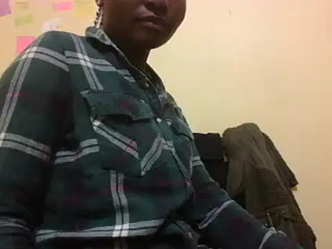 petite 12 online show from January 16, 2025, 4:50 pm