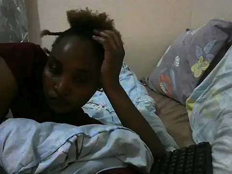 StacyGee24 online show from November 23, 2025, 8:41 pm