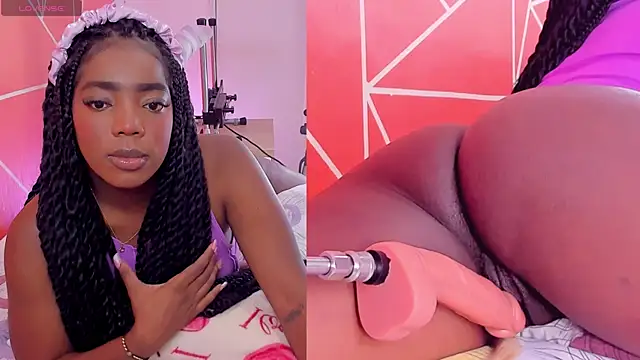 Snapshot of zoeethompson_cm chatting on March 11, 2025, 11:12 am zoeethompson cm online show from March 11, 2025, 11:12 am