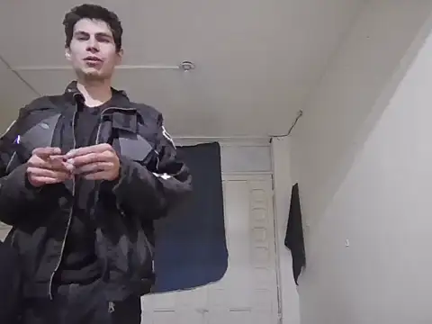 lmlfff online show from March 20, 2026, 11:31 pm