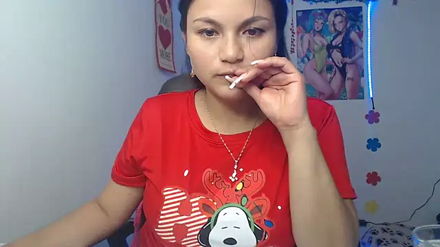 Snapshot of Zafiroweb09 chatting on December 6, 2024, 9:46 pm Zafiroweb09 online show from December 6, 2024, 9:46 pm