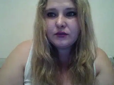 Snapshot of ParisMimi chatting on November 24, 2025, 9:25 pm ParisMimi online show from November 24, 2025, 9:25 pm