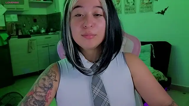 Snapshot of FernandaOrtegaaa chatting on May 20, 2026, 12:17 am FernandaOrtegaaa online show from May 20, 2026, 12:17 am