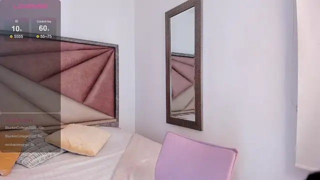 BarbaraKnox  online show from December 21, 2025, 11:45 pm