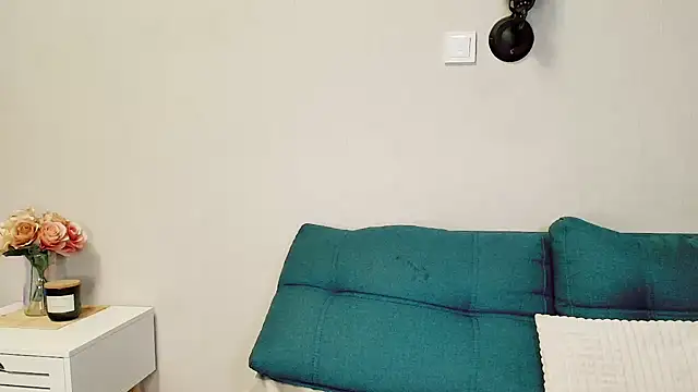 AliseSexyDoll777 online show from April 18, 2026, 5:17 pm