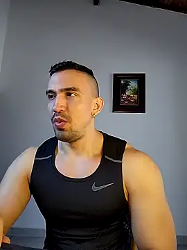 jhay-crux online show from February 5, 2025, 2:48 pm